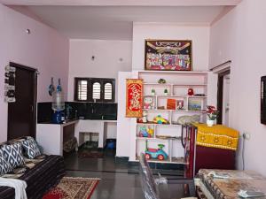 Garden Villa Homestay, vanasthalipuram, Hyderabad 1BHK