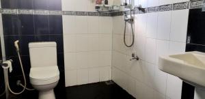 Canal Front Home Stay