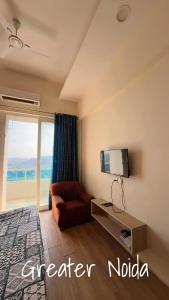 The Forest Stay - Studio Apartment in Noida Extn