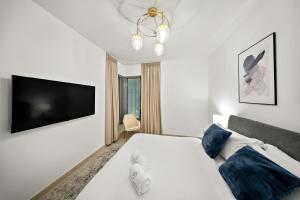 FIRST CLASS 1BR Sophisticated Downtown Escape