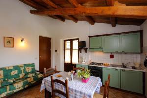 One-Bedroom Apartment with Terrace