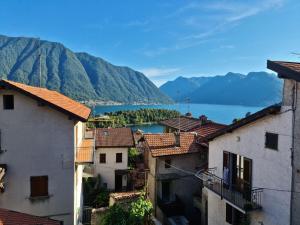 Casa Marlene quadrilocale con vista Isola Comacina