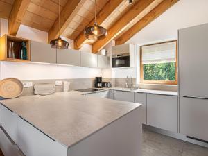 Chalet moderne à Méribel avec spa et animaux acceptés - FR-1-565-1