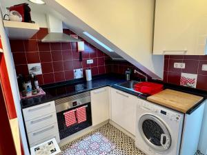 Studios with Mezzanine Rua da Moeda