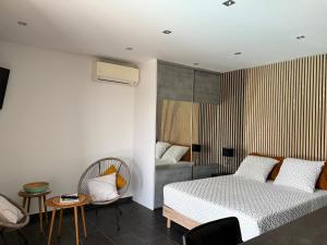 Studio, piscine, 10 min des plages, Ajaccio, corse du sud,