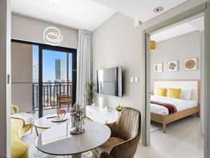 Premium 1 BDR in Zada Tower-Business Bay