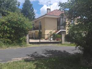 Charmant appartement 2 chambres à Saint-Geniès avec jardinA