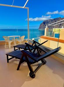 Oceanfront apartment in Los Gigantes, Buenavista Park