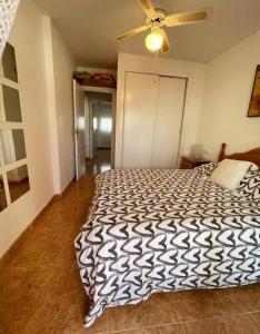 Bonito apartamento con piscina cerca de la playa