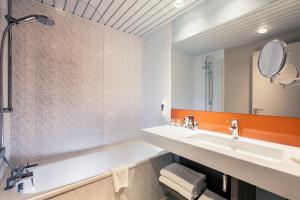 Hotels Hotel Mercure Marne-la-Vallee Bussy St Georges : photos des chambres