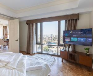 Royal Residence at The St Regis Partial Nile View Tower 1