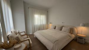 luxury modern apartment in the boulevard