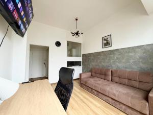 Flat next to Rondo ONZ