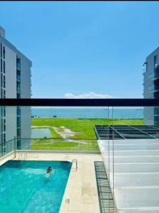 Oceanfront Premium Member Selection Apartment