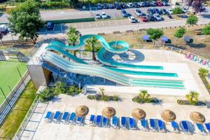 MH 353 tout confort 3 chambres et 2 salles de bain dans camping 4 étoiles