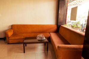 Hotel O Royal Grand Near Chhatrapati Shivaji International Airport