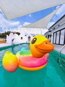 Ipoh Deer Farm Pool Villa 5BR 27pax by One Life Four Season Guesthouse