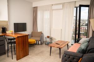 11th Floor Stunning View & New Apartment 96