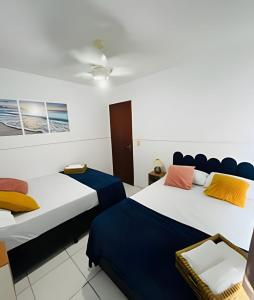 Apartamento luxuoso em condomínio com clube