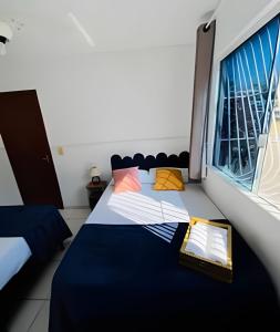 Apartamento luxuoso em condomínio com clube