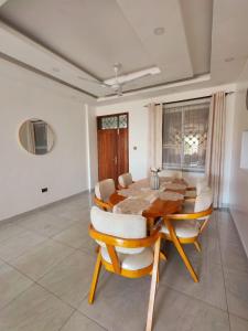 Grand Palace Apartment