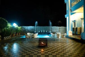 Berlin Villa 6BR Farm Private Pool by Homeyhuts