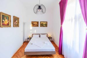 Timeless Apartment in a Historic Landmark