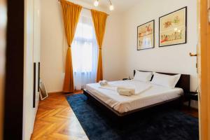 Timeless Apartment in a Historic Landmark