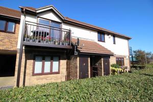 Flutes - Moments from Baiter Park and Waterfront