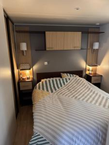 A LOUER MOBILHOME Grand Confort 2 Chambres 4 personnes a Brem Sur Mer Vendée