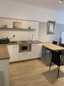 barrier-free air-conditioned two rooms center