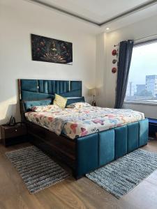 Advaitam Ganga & Hill View Homestay by the Ganges Ghat - Luxury 3 BHK