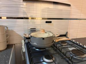 DEPA DE 90m2 A 10 MINUTOS DEL CENTRO