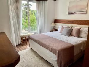 Refuge Suite Mountain Village Stone Slab 3003