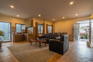 The White House Studio 3BHK near Thamel