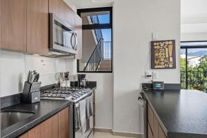 2 Bedroom - 2 Bathroom Condo - Galeritas 5