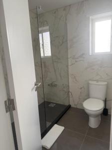 Stylish Ocean-View House near Ericeira