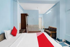 Hotel O Crown Continental