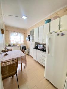 Apto com Piscina na Vila Tupi