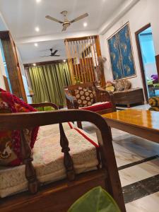 Lotus home