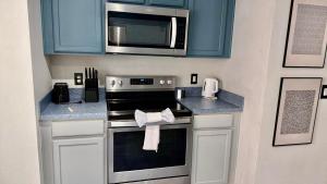 Grand Panoramic 5BR Pool Home near Disney Parks