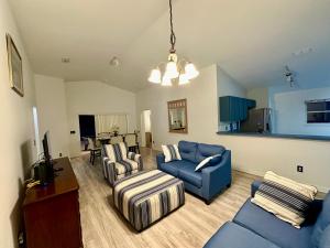 Grand Panoramic 5BR Pool Home near Disney Parks