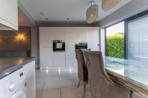 Stunning 4 bed-house in Oxford sleeps 8