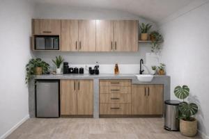 Modern Farm-Style Cottage with Fireplace & Garden