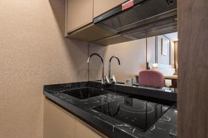 Sunrise New Boulevard