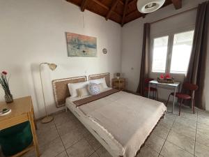 MARIA S LITTLE HOUSE