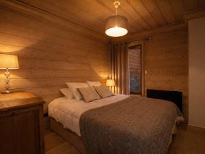 Superbe duplex à Courchevel - 3 chambres, parking, WiFi - FR-1-575-107