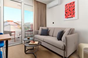 Urban Nook Design Suites - Free Private Parking