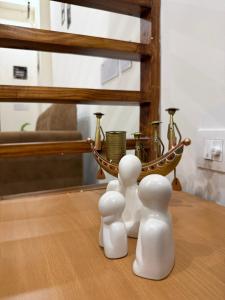Luxe Label Studio by Sam