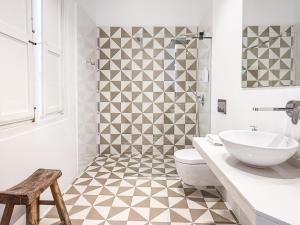 Spacious Apartment in Malaga Old Town REMS